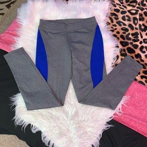 Grey & royal blue leggings.